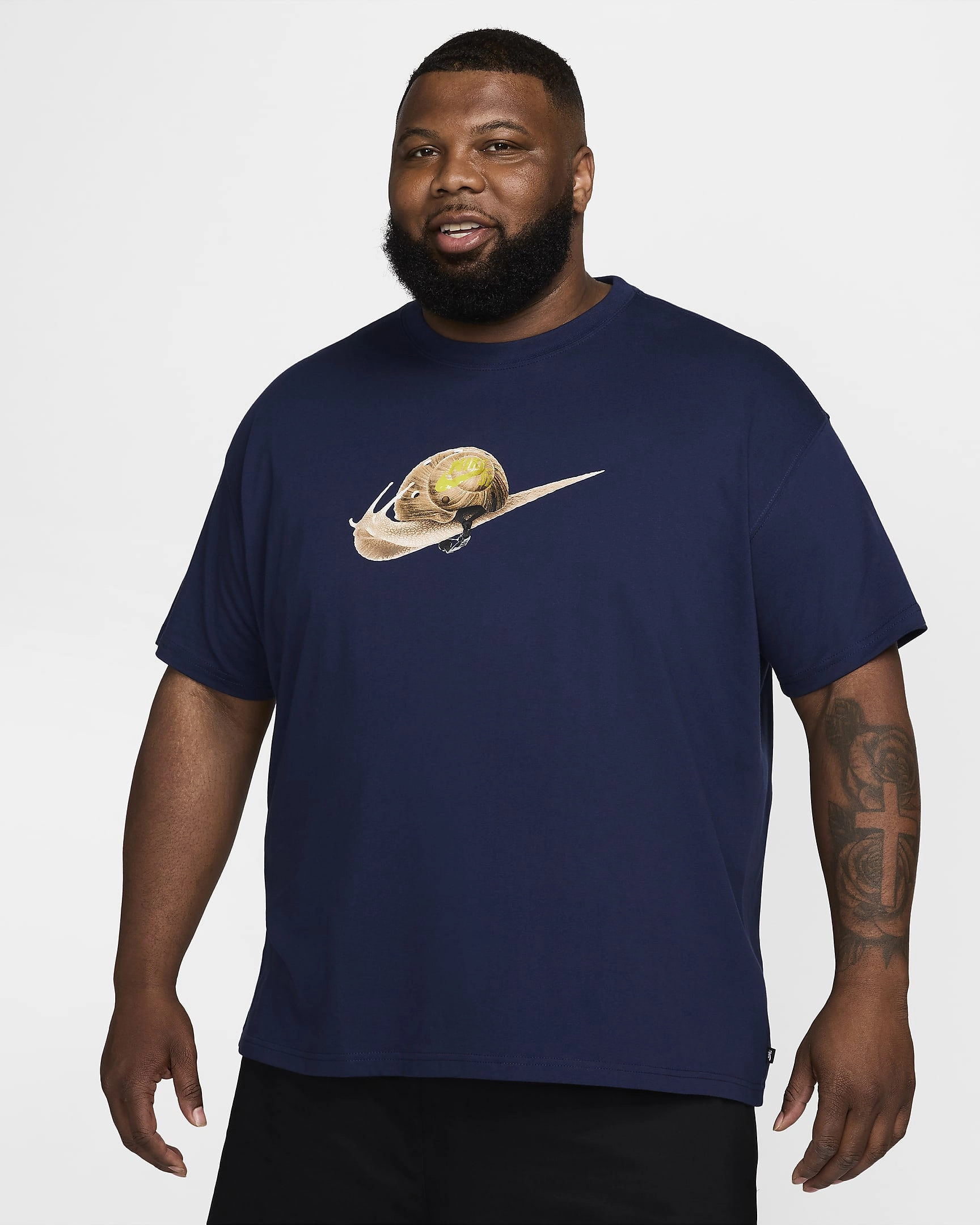 Léine T-shirt Nike SB Max90: Súgradh le do stíl ar an mbóthar! Bróga móra, mothú maith, craic mór!