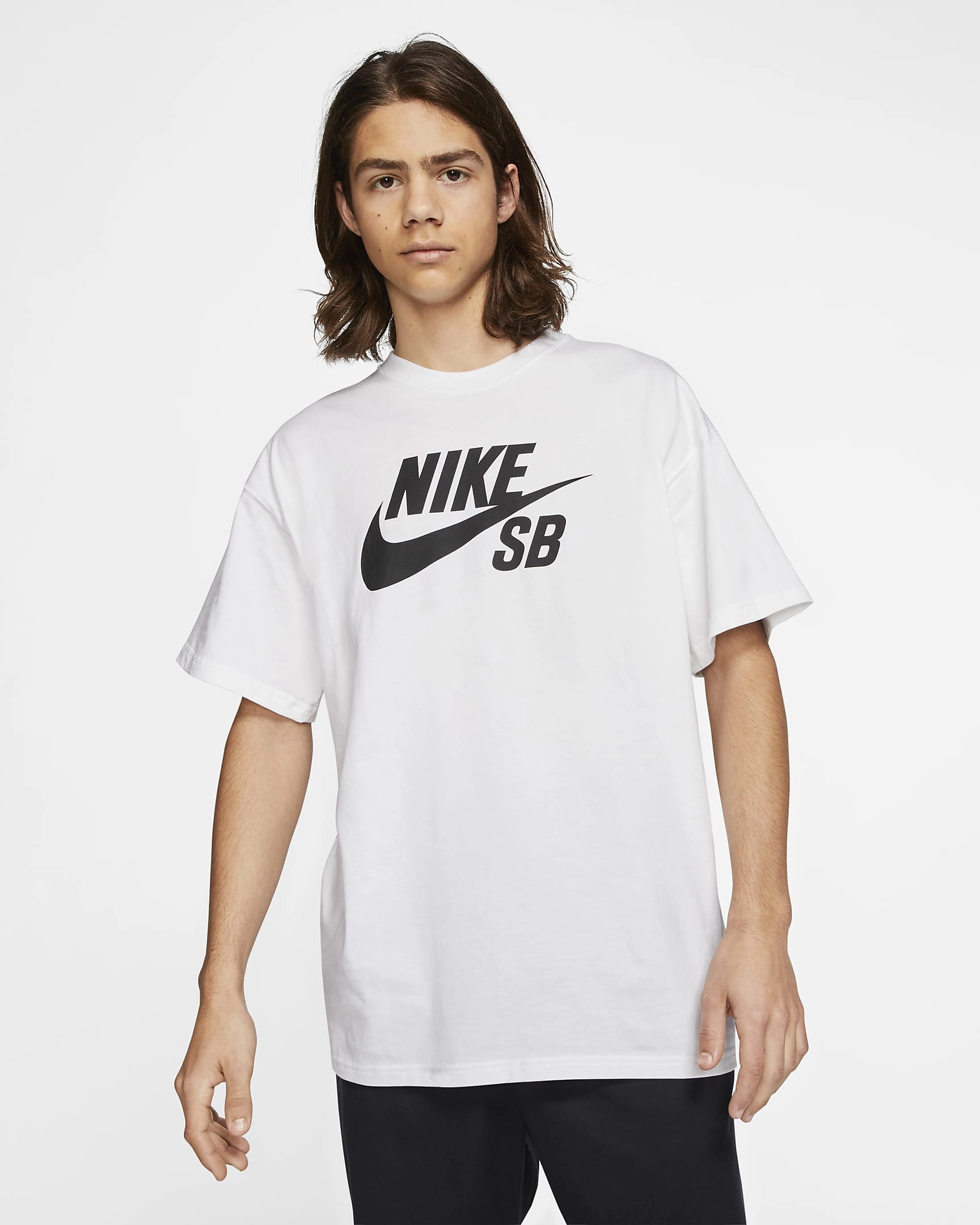 Nike SB: T-léine Scátála Logó, Spreagtha ag Anam na hÉireann, Stíl gan teorainn!